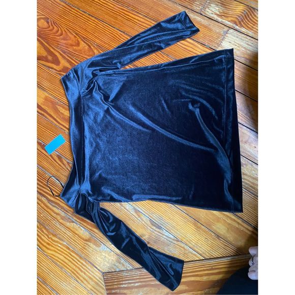 Ann Taylor NWT BLACK* Velvet Off Shoulder Top Blouse, Size Medium P, MSRP $55 - Picture 7 of 9
